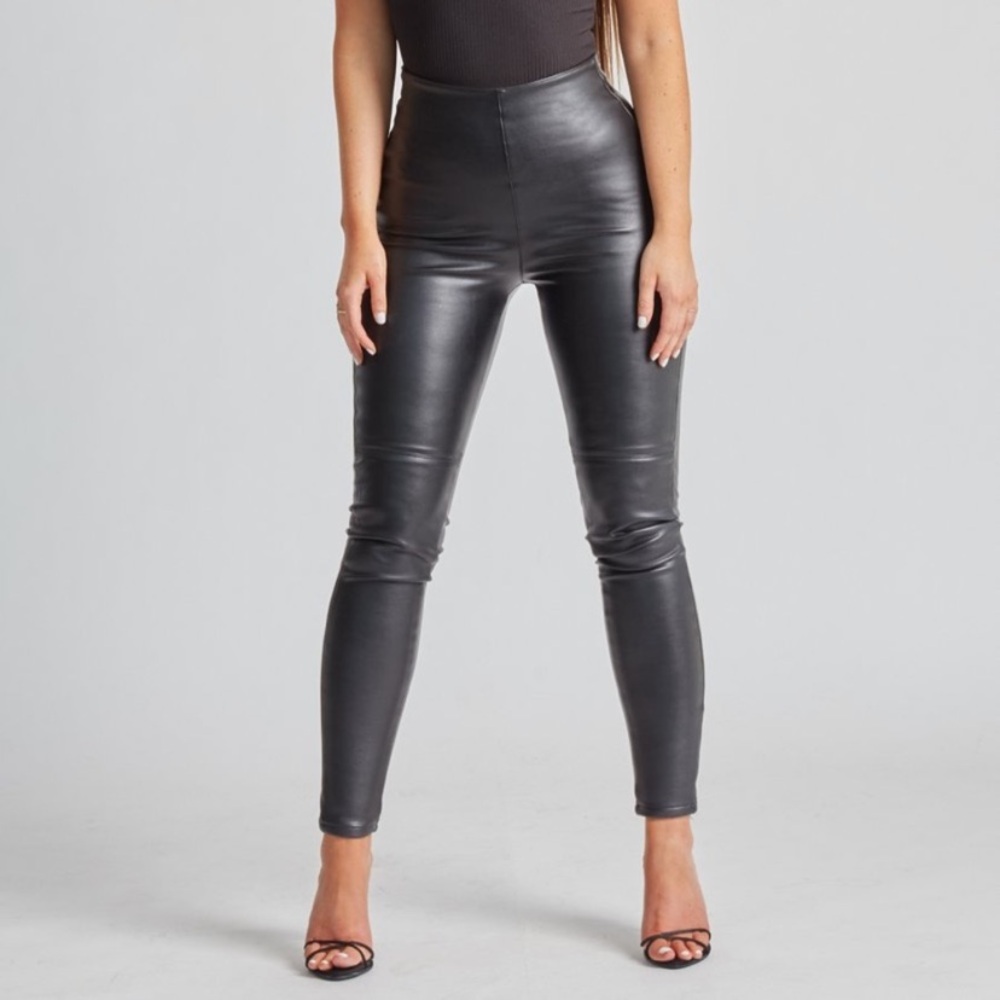 Women's Black High-Waisted Leather Pants